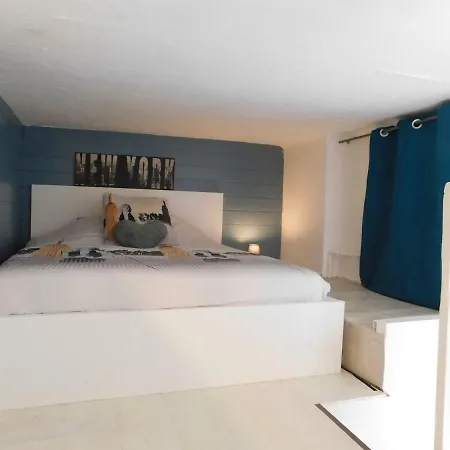 T1, Le Patio, Climatise Avec Parking Prive Et Securise