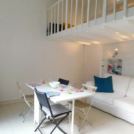 Appartamento T1, Le Patio, Climatise Avec Parking Prive Et Securise *