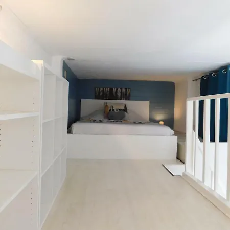 T1, Le Patio, Climatise Avec Parking Prive Et Securise * Vallauris